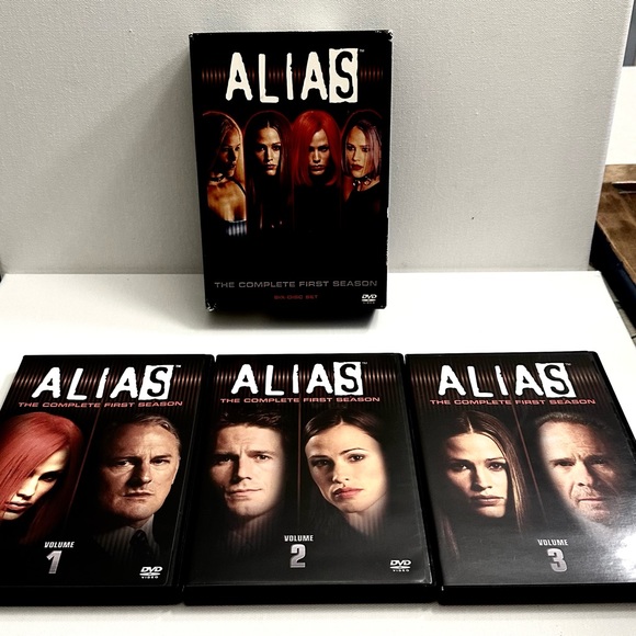 Alias -Complete Series - Picture 2 of 10